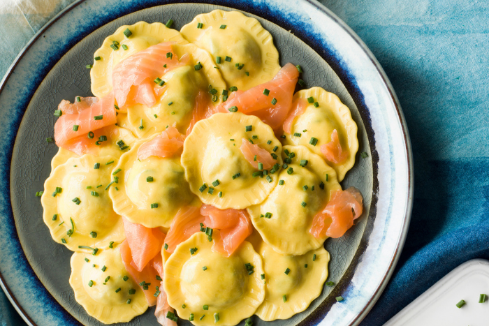 Ravioli (Italie). – è molto goloso